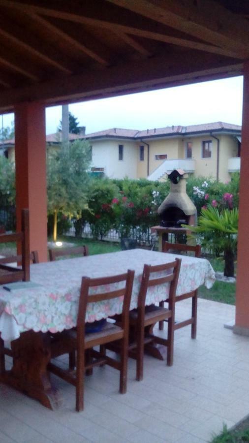 Giulietta e Romeo Bed & Breakfast Peschiera del Garda Exterior foto