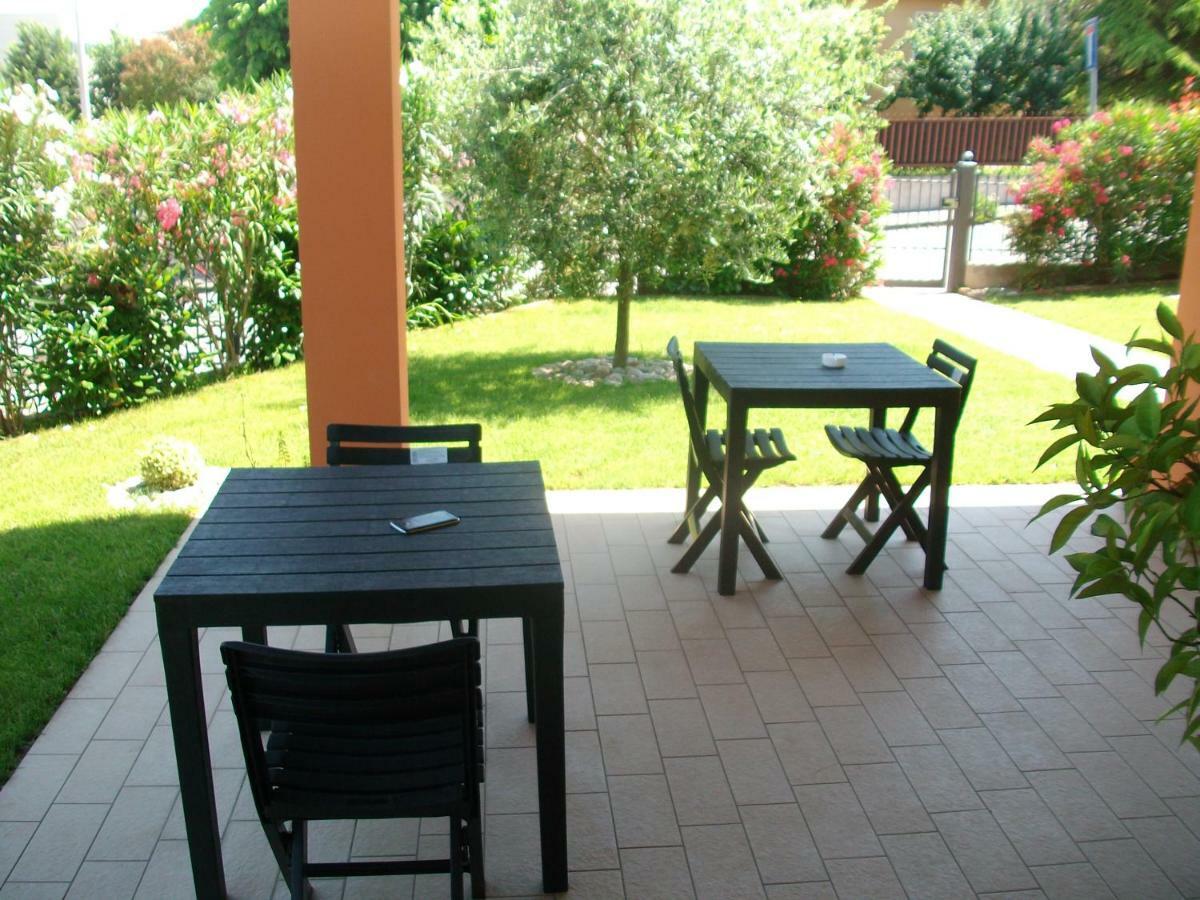 Giulietta e Romeo Bed & Breakfast Peschiera del Garda Exterior foto
