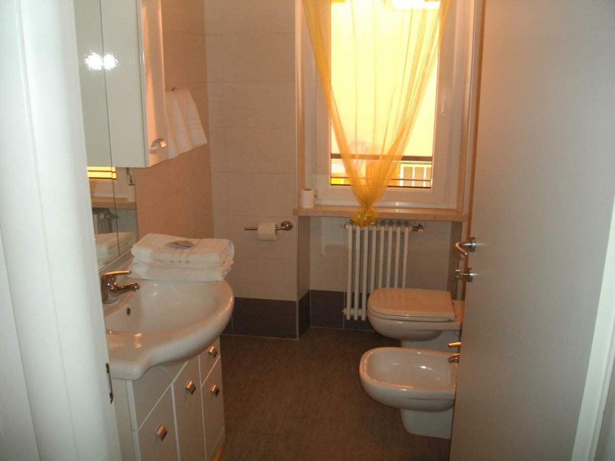 Giulietta e Romeo Bed & Breakfast Peschiera del Garda Exterior foto