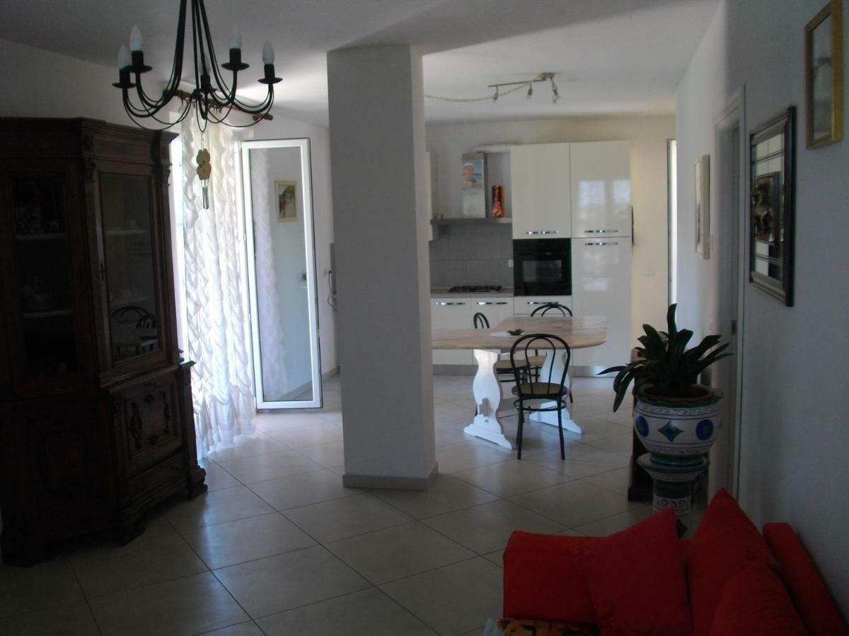 Giulietta e Romeo Bed & Breakfast Peschiera del Garda Exterior foto