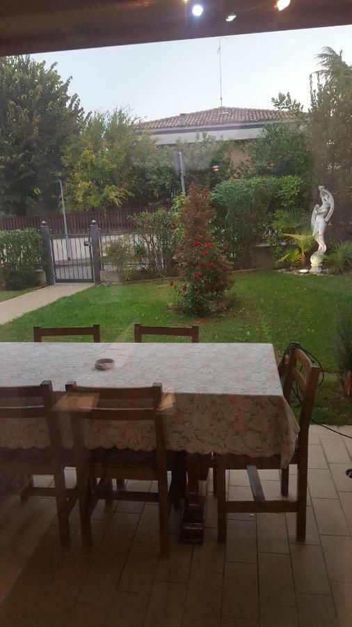 Giulietta e Romeo Bed & Breakfast Peschiera del Garda Exterior foto